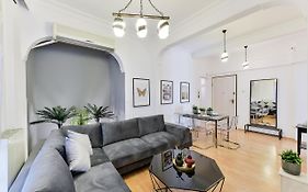 Porto Sea View Apartments - Mitropoleos
